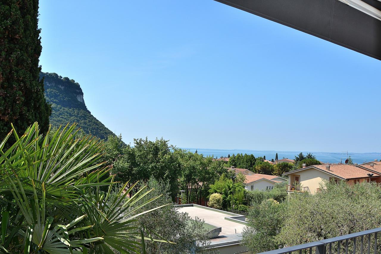 Ca Gardesana With Pool Villa Екстериор снимка